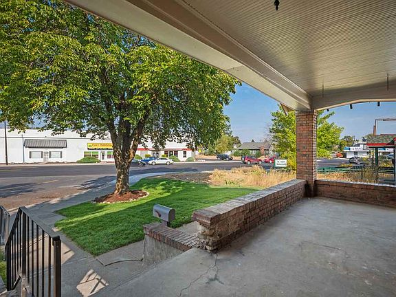 5th image of 1411 W Mansfield Ave