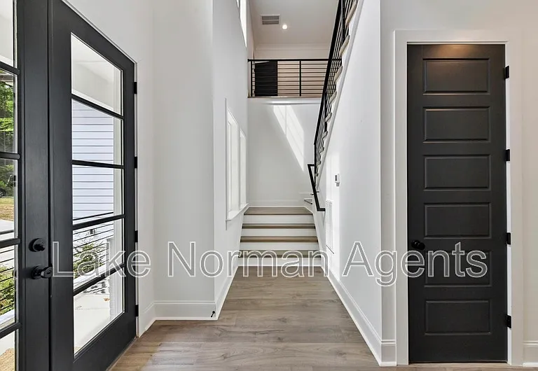 3830 Mill Run — Photo 19