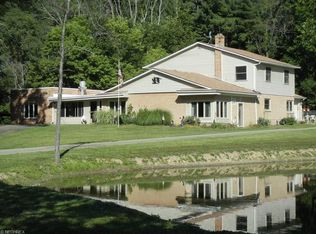 16648 Bennett Rd, North Royalton, OH 44133