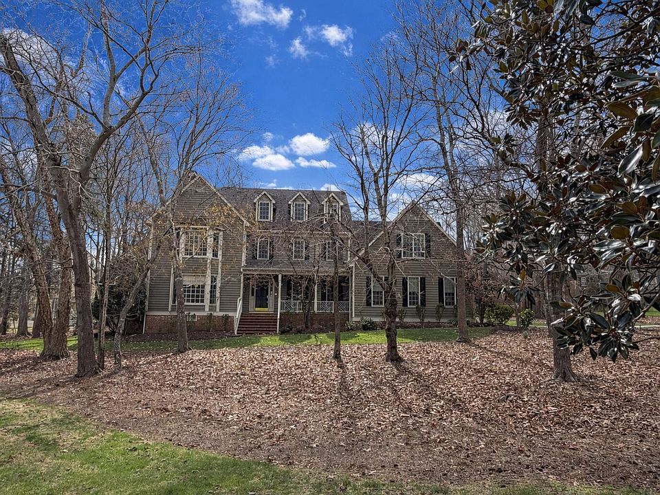 1st image of 101 Abbotsford Ct