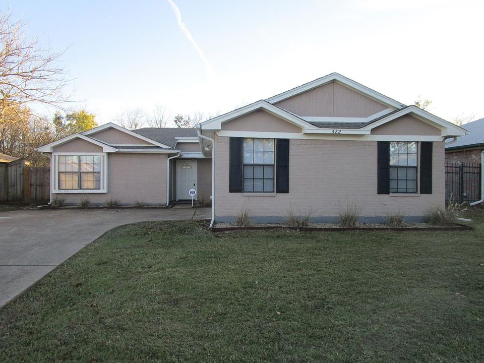 1st image of 422 Betsy Ross Dr