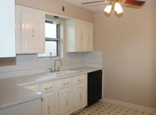 7327 Tanager St, Houston, TX 77074