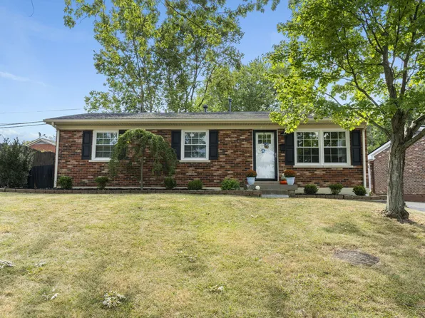 2104 Sage Rd, Lexington, KY 40504