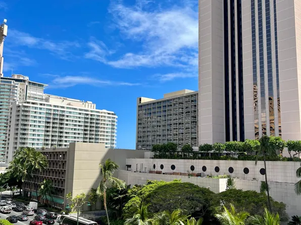1684 Ala Moana Blvd APT 553, Honolulu, HI 96815