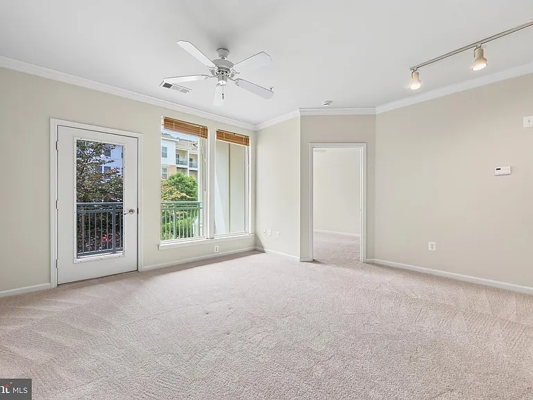 12001 Market St #277 — Photo 11