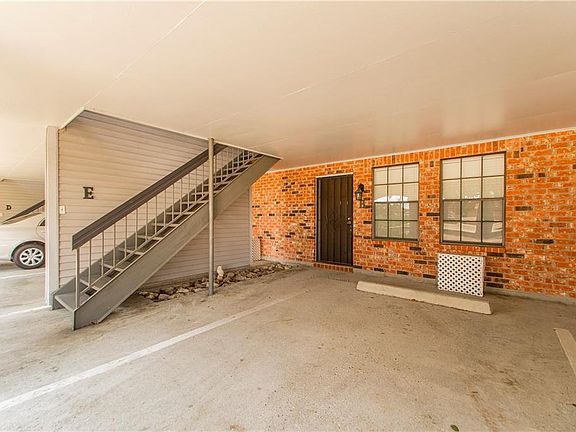 2nd image of 4300 Chateau Blvd APT B