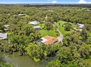 2320 Bishop Dr, Alva, FL 33920