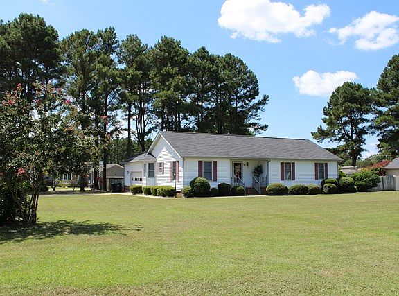 2nd image of 100 Hunters Creek Dr