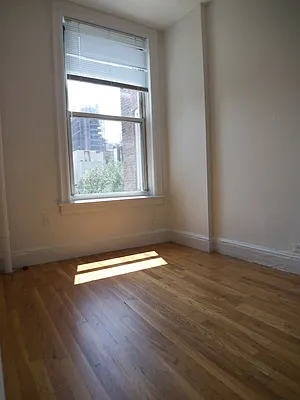 Rented by Harvey Craw Properties | media 32