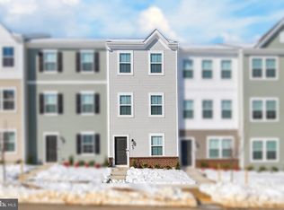 63 Rolling Branch Dr, Ranson, WV 25438