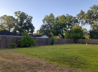 8534 Talton St, Houston, TX 77028