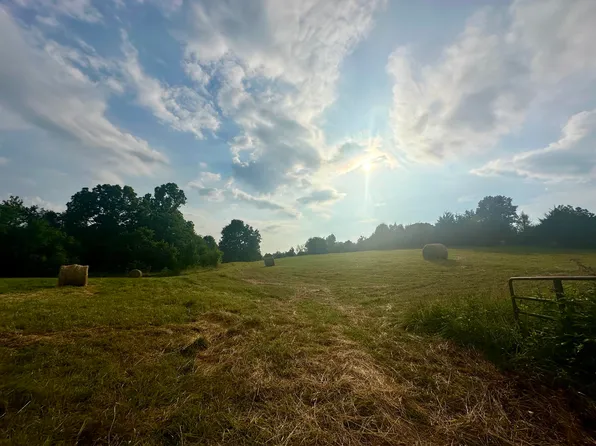 3985 State Highway 39 N, Crab Orchard, KY 40419