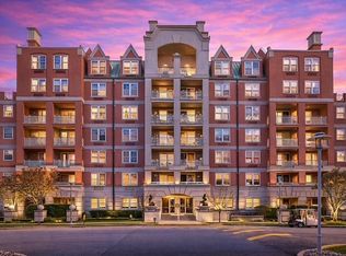 70 Oceana Dr W APT 5E, Brooklyn, NY 11235