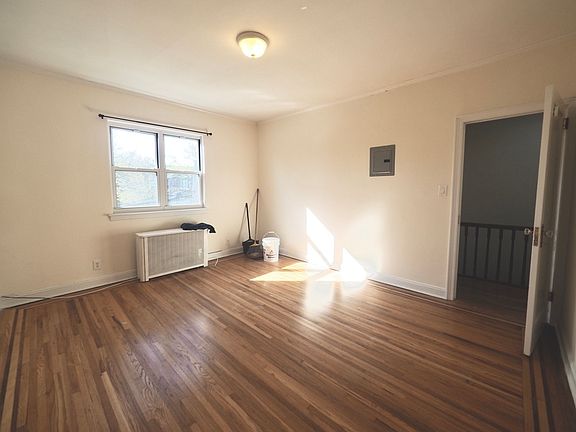 4th image of 32-81 46th St #A2