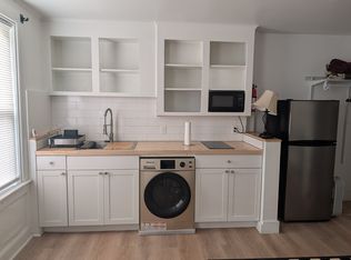 174 North St #A, Burlington, VT 05401