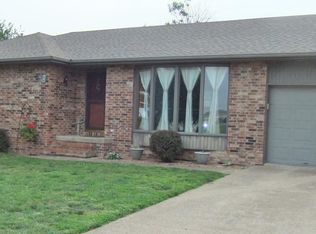 1803 S Colony Ave, Bolivar, MO 65613