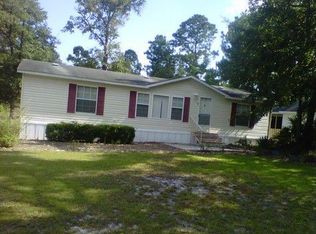 120 Hickory Bluff Dr, Waverly, GA 31565