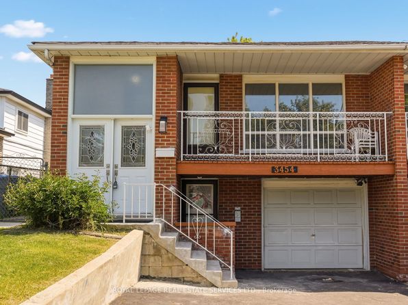 3454 Oakglade Cres, Mississauga, ON L5C 1X5