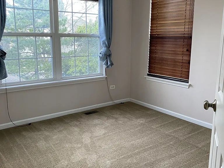 2824 White Thorn Cir — Photo 23