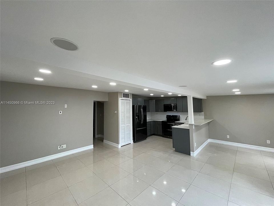 2nd image of 11380 NW 17th Ave