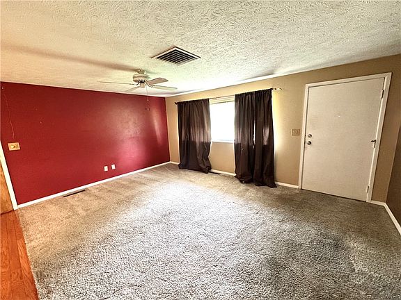4th image of 3918 Cordell Dr