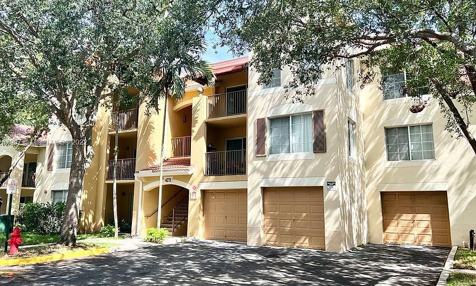 1st image of 4271 San Marino Blvd APT 305