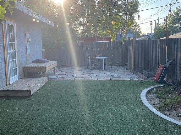 5th image of 2218 C St