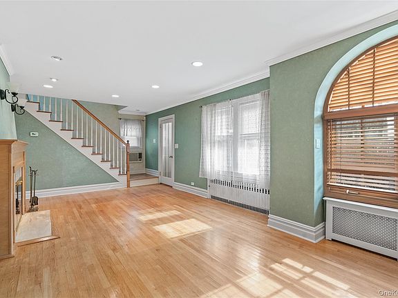 4th image of 103 Petersville Road