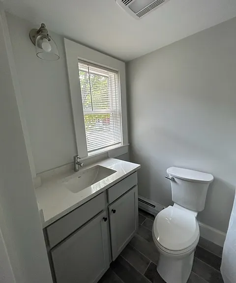 73 Essex St #1 — Photo 11