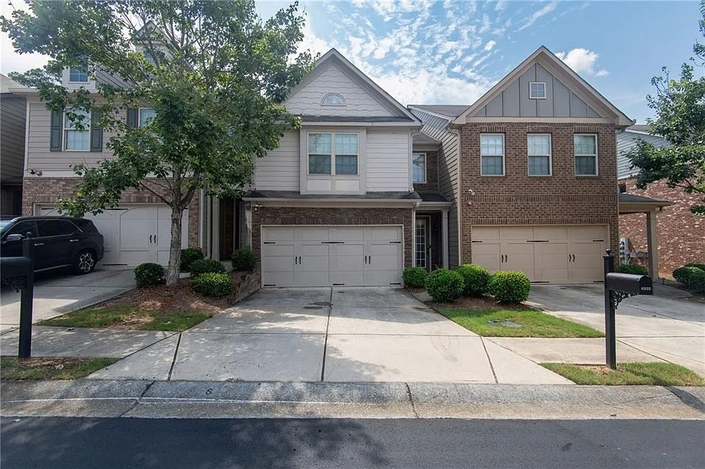 3 bed, 2.5 bath, 1932 sqft, $2,295 — Photo 1