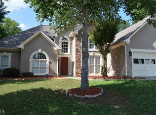 255 Dellwood Dr, Lawrenceville, GA 30043