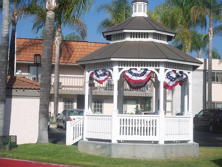 Spacious 2 bedroom, 1 bath Apartments Your New Home in the Heart of El Cajon — Photo 27