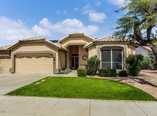 6952 W Robin Ln, Glendale, AZ 85310