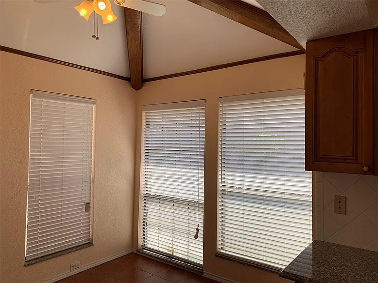 2309 Promontory Point — Photo 10