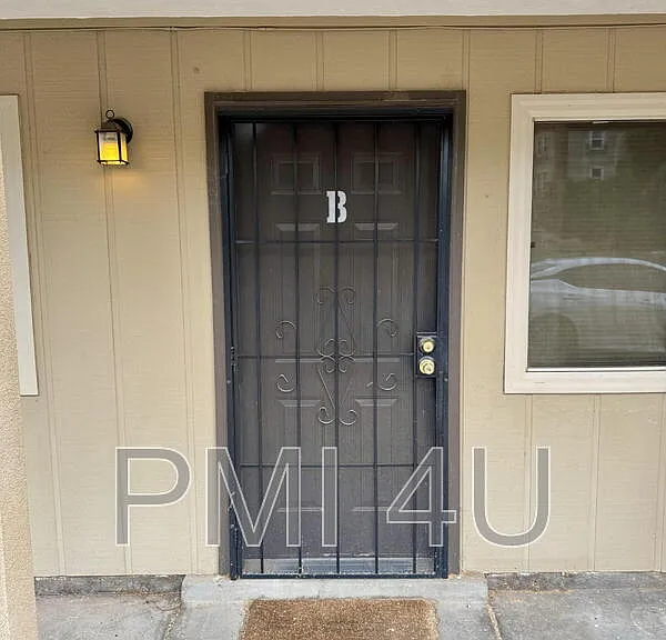 12409 Manitoba Dr NE #B — Photo 16