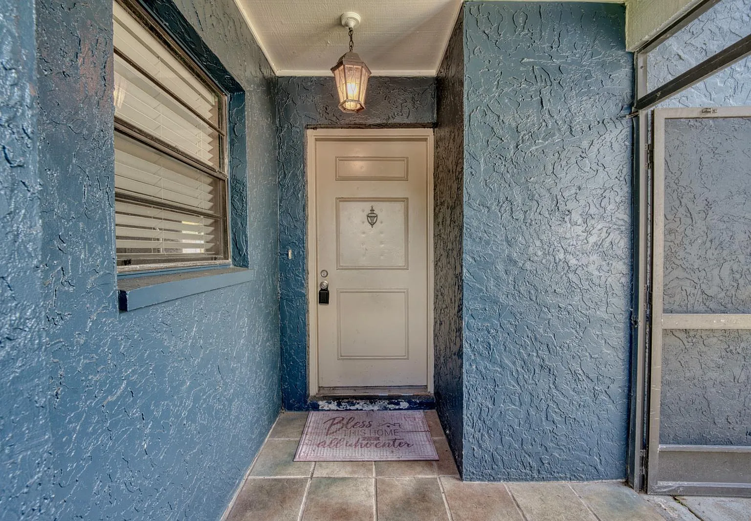 4 bed, 1590 sqft, $2,500 — Photo 4