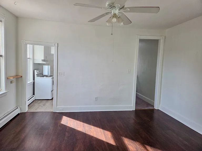 119 W Mount Pleasant Ave #3 — Photo 3
