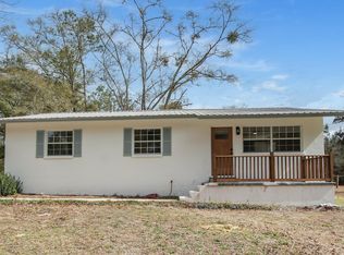 97 Graham St, Defuniak Springs, FL 32435