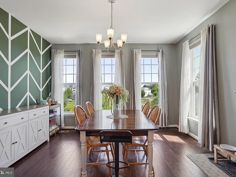 8944 Dahlgren Ridge Rd — Photo 12