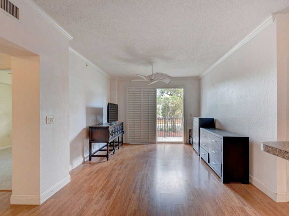 5th image of 1801 N Flagler Dr APT 130