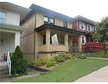 114 Ida Ave photo 1