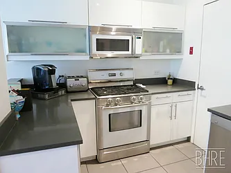 Rented by Brooklyn Heights Real Estate Inc