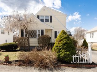 31 Sherman Rd, Dedham, MA 02026