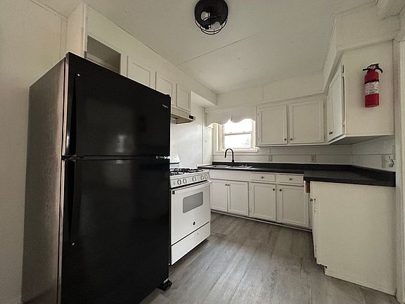 3rd image of 108 E Michigan Ave #C