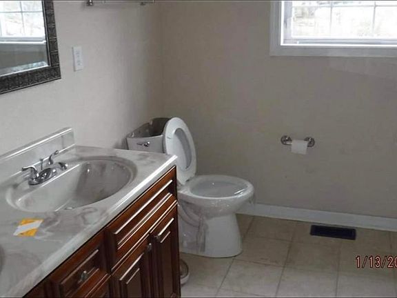 4th image of 6116 Granby St