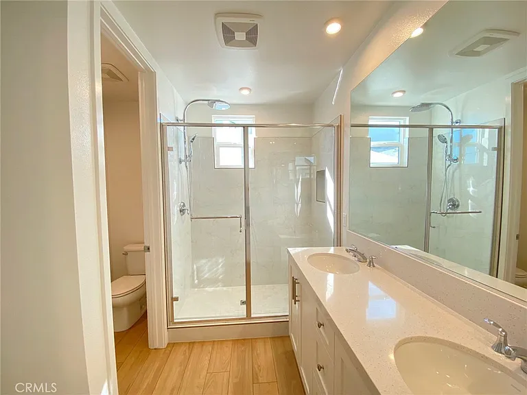 1110 Urbana St — Photo 24