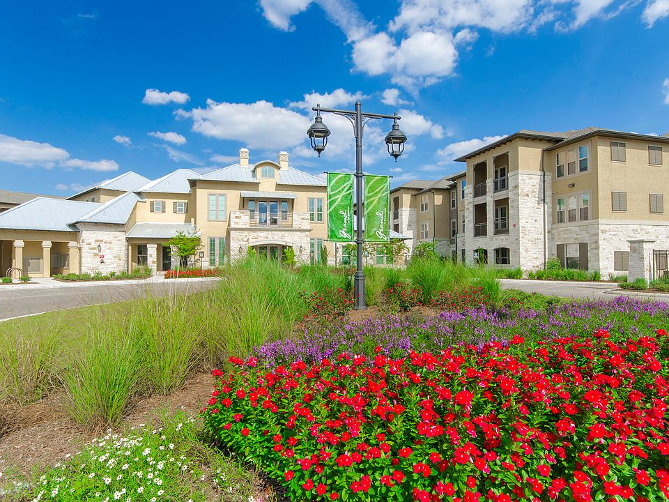 Grand at the Dominion offers lush landscaping throughout the community.