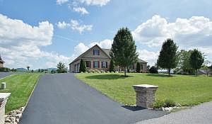 2nd image of 144 Manassas Cir