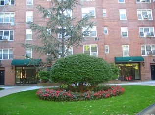 142-20 26th Ave APT 4C, Flushing, NY 11354