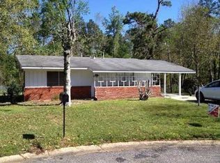 904 Mockingbird Ln, Pineville, LA 71360